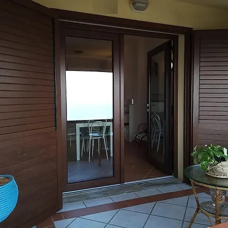 Beautiful Sea View 300m From The Apartman *